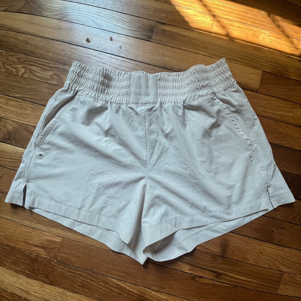 Old Navy Stretch Tech Active Shorts